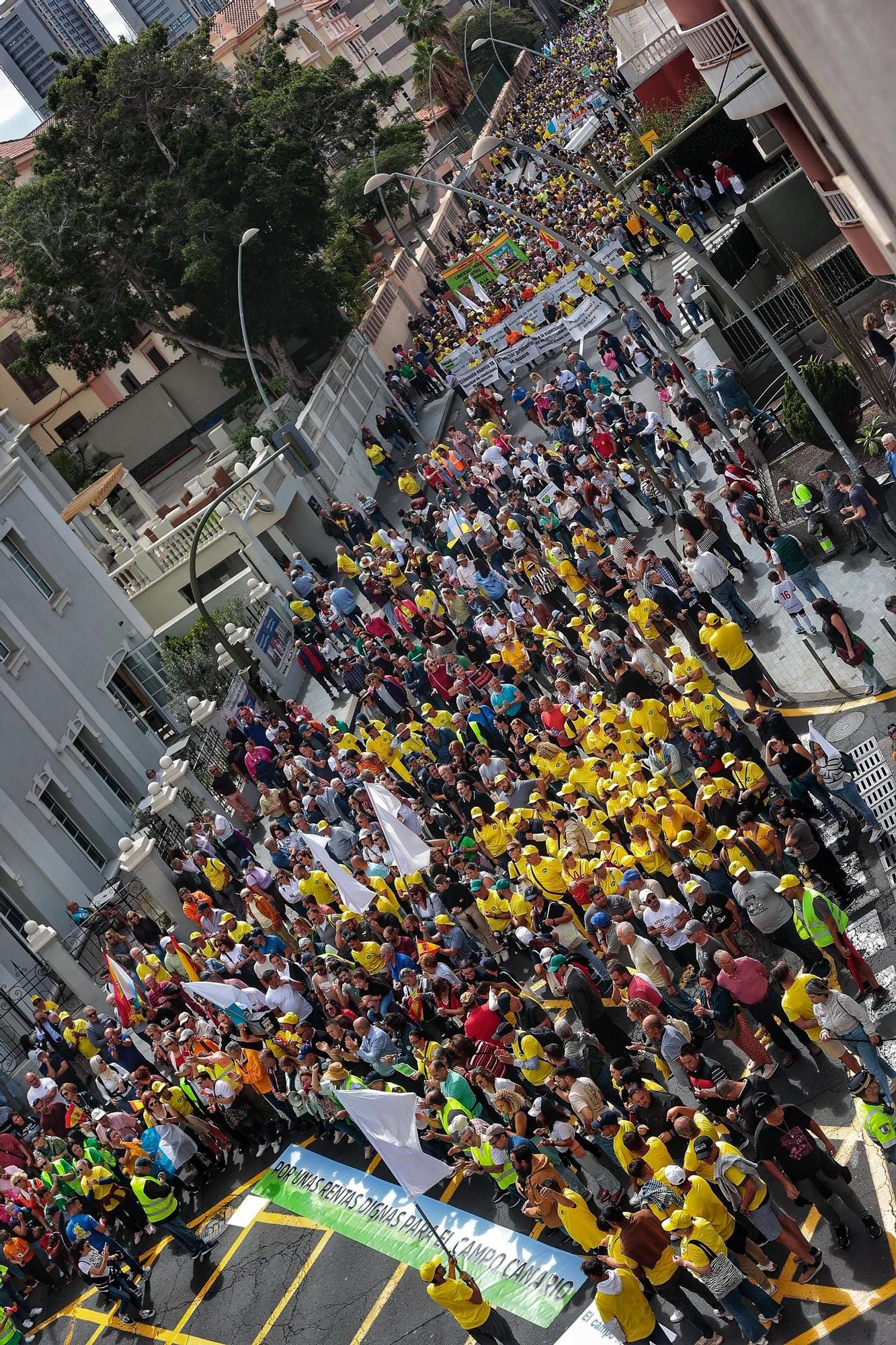 El sector agrario protesta en las calles de Santa Cruz