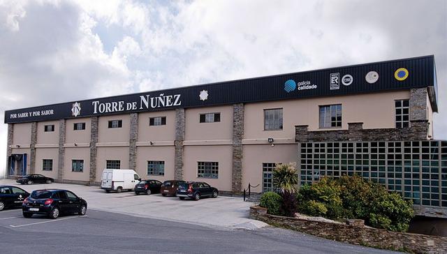 Sede central en Conturiz (Lugo).