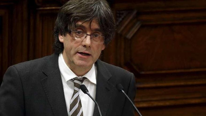 Carles Puigdemont, durante un pleno en el Parlament. // Reuters