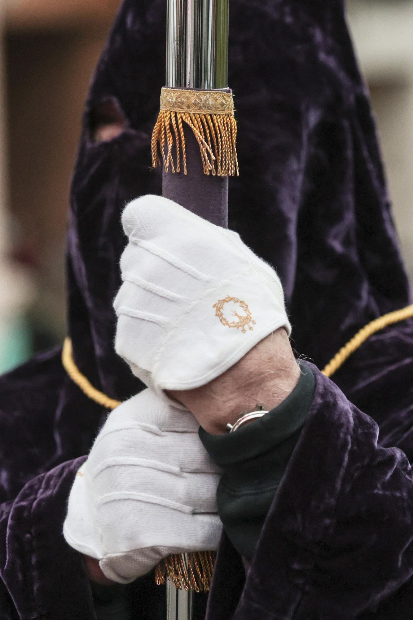 EN IMÁGENES: Así fue la procesión del Nazareno por las calles de Oviedo