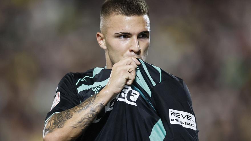 Alineaciones y horario del PAOK-Betis: Pablo García apunta al once de Pellegrini