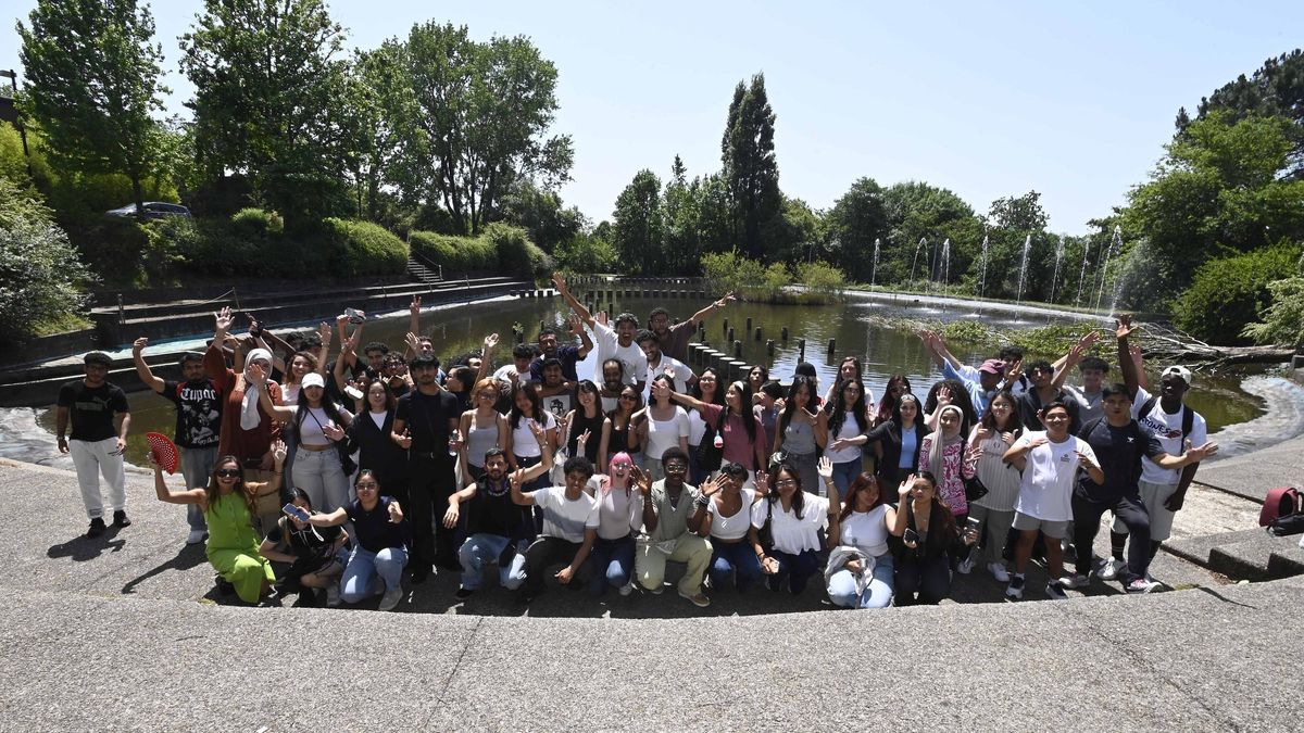 Más de un centenar de jóvenes de casi 20 países se examinaron en el campus de la UVigo para lograr un certificado de español