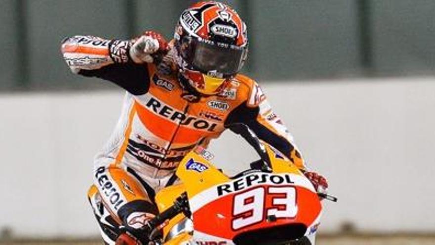 Márquez fa una estrena de campió