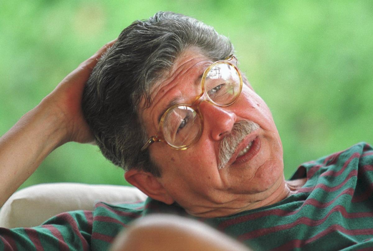 Muere el escritor Alfredo Bryce Echenique, un habitual de Mallorca