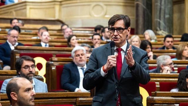 Salvador Illa, president de la Generalitat, durant la sessió plenària d’aprovació dels pressupostos