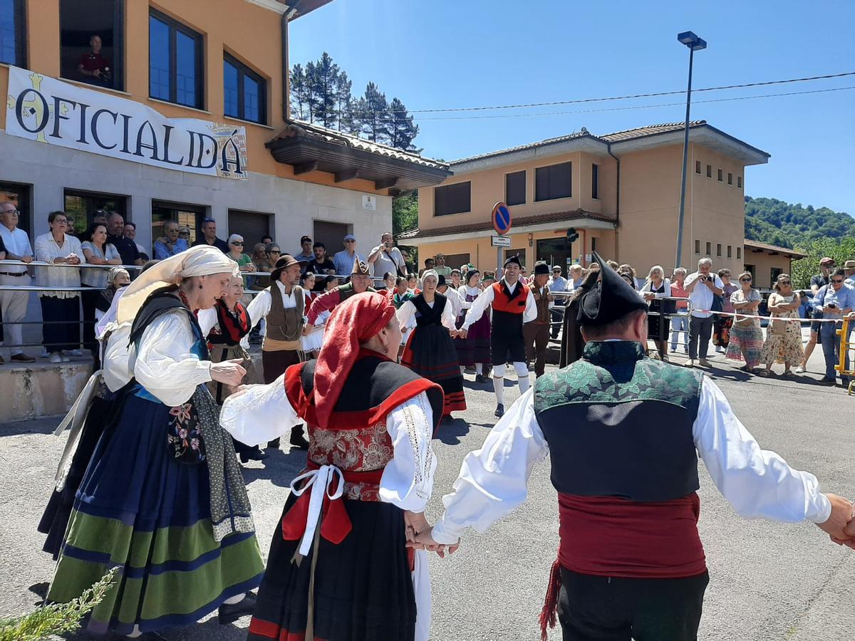 Un momento de la Danza de la Oficialidá