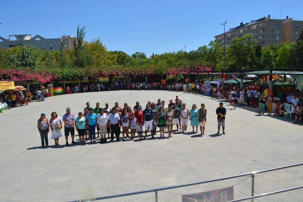 Homenaje a Bolivia en el Jardín de la Seda de Murcia