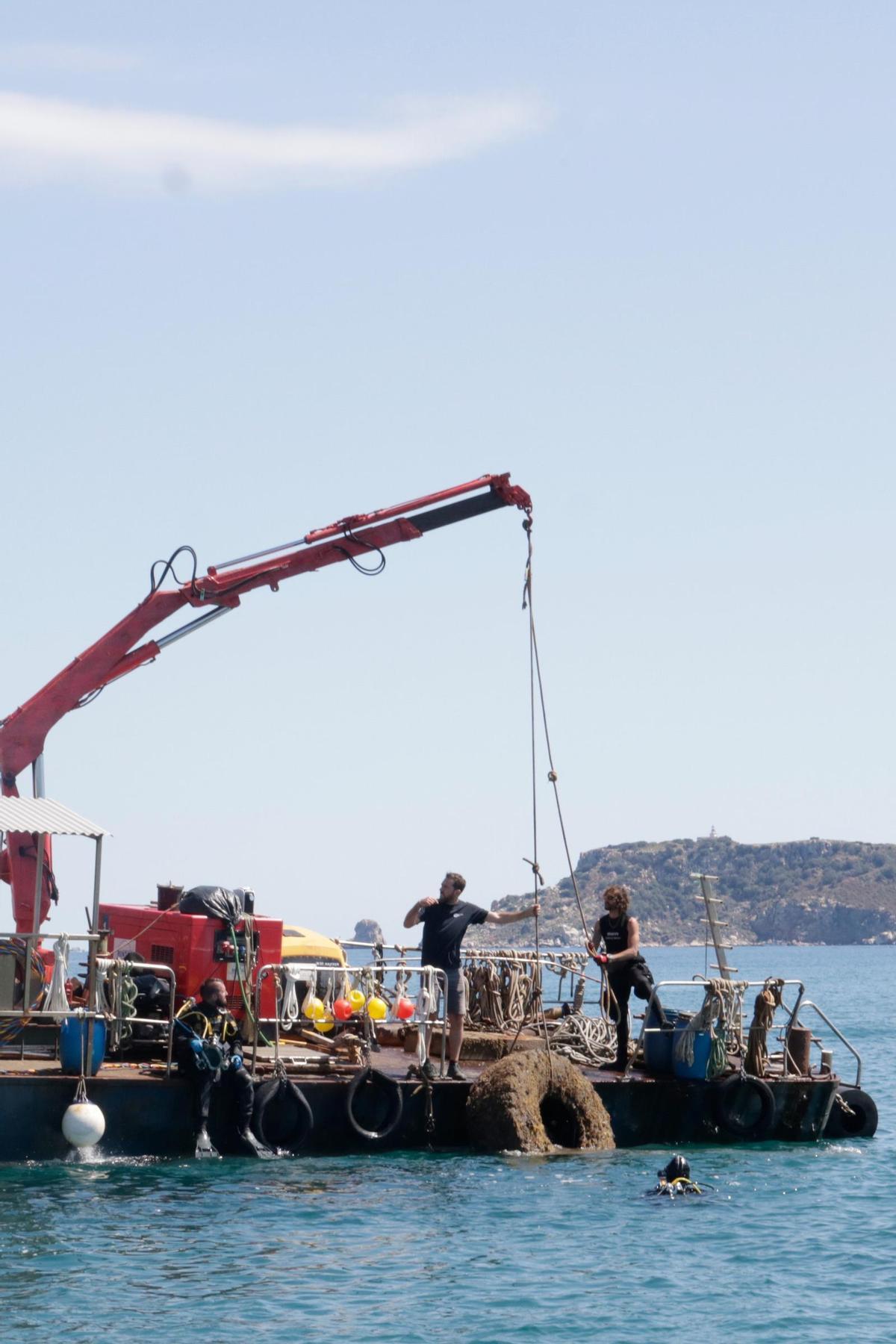 Aliança per treure residus del mar a l'Estartit i a la desembocadura del Ter