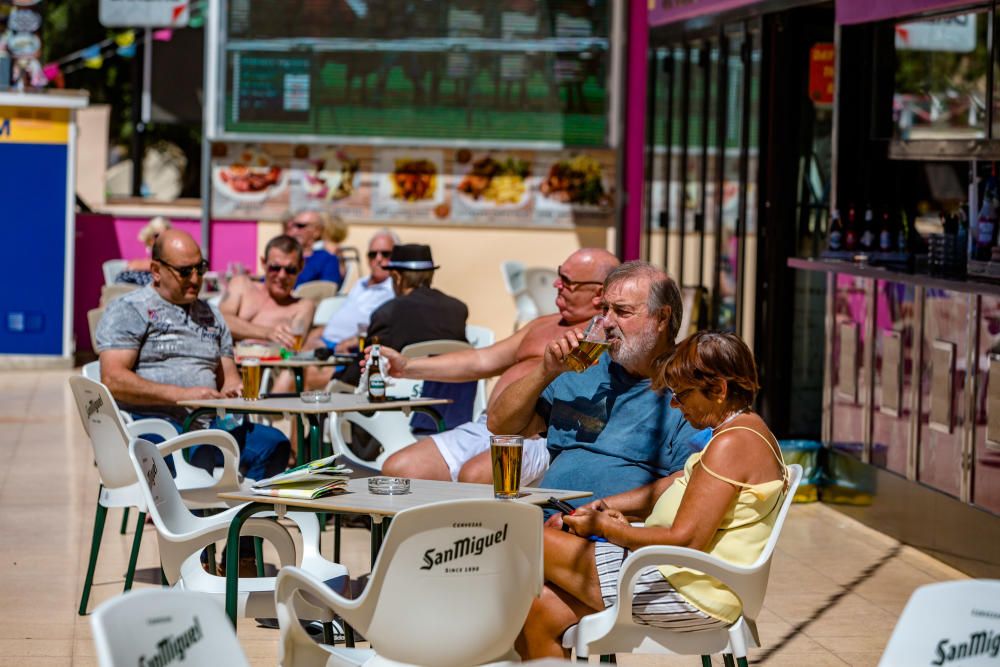 El 10% de las terrazas de bares de Benidorm abren