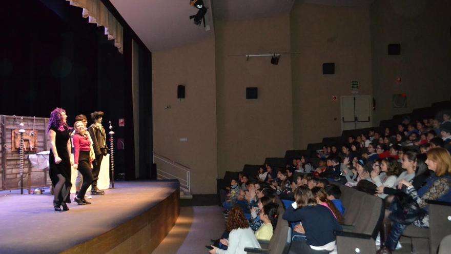 Un millar de escolares participan en la campaña de teatro en inglés