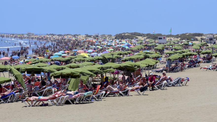 Más de 80.000 canarios pagarán a plazos sus vacaciones