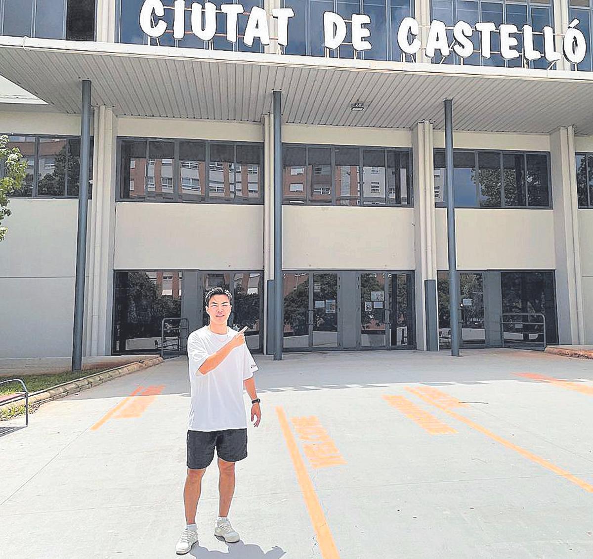 El japonés Gensuke Mori, que llega del Real Betis, en el Ciutat de Castelló.