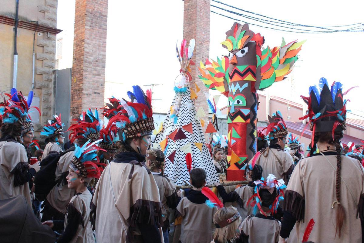 Reviu, amb imatges, la Rua del Carnestoltes de Gironella 2026 Reviu, amb imatges, la Rua del Carnestoltes de Gironella 2026