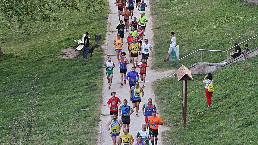 Regresan los 15 kilómetros solidarios nocturnos - Faro de Vigo