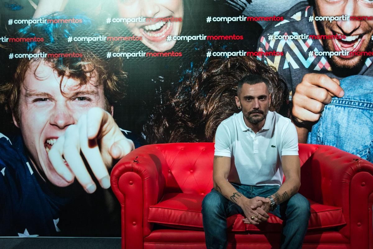 David Delfín en la campaña #compartirmomentos en el Día Mundial del Sida 2015