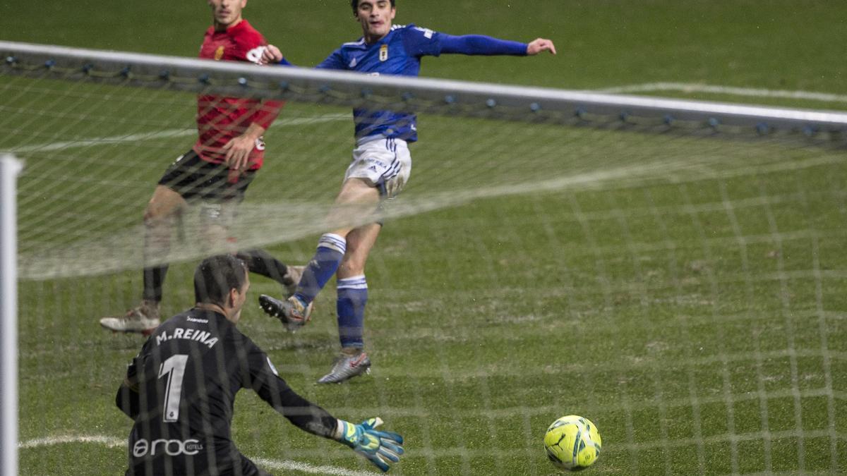 Las imágenes del partido entre el Real Oviedo y el Mallorca