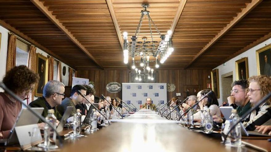 La USC cerró 2025 con un superávit presupuestario de 1,02 millones de euros