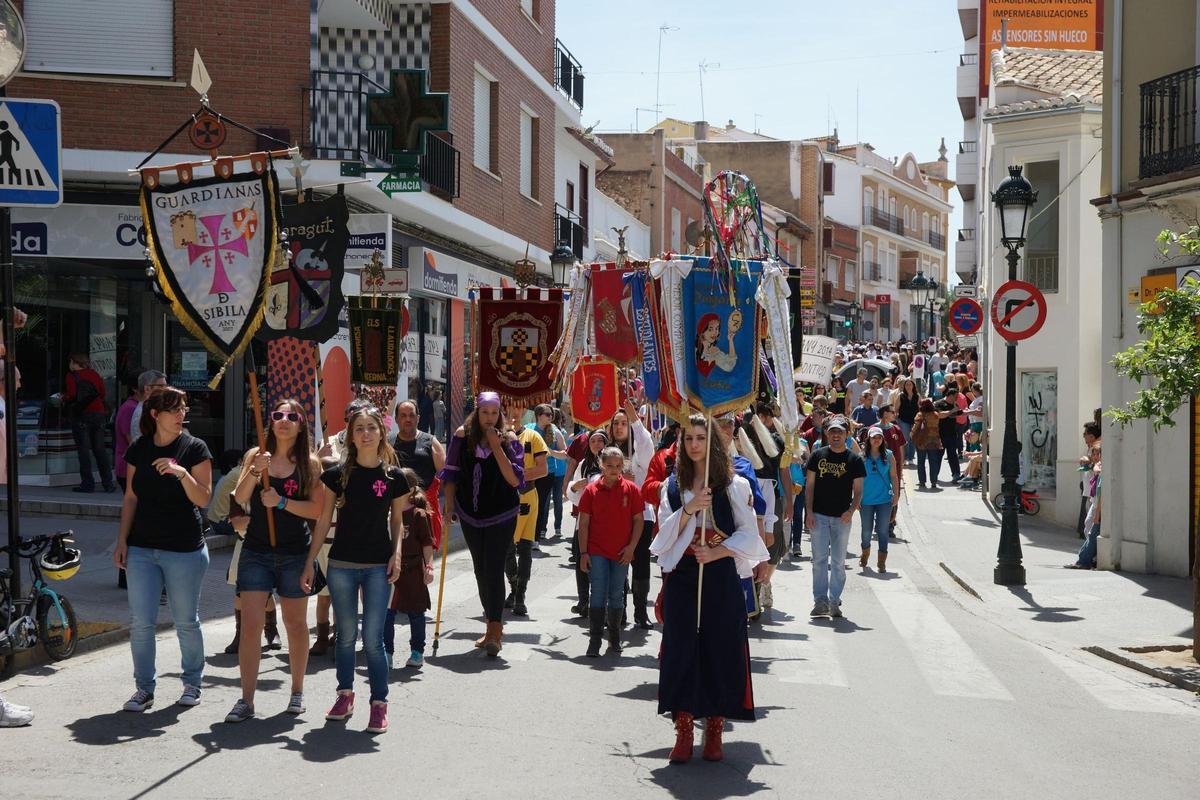 Un desfile durante el Mig Any de Paterna, en una imagen de archivo.
