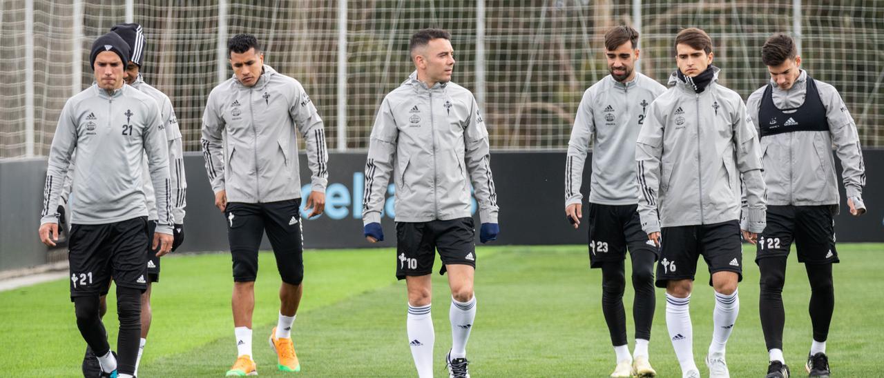 Los jugadores del Celta, durante un entrenamiento.