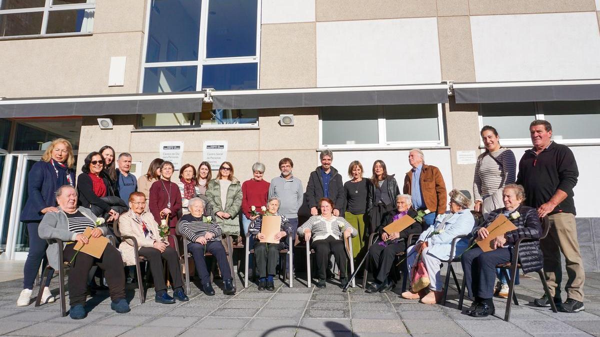 Participantes en el acto celebrado este jueves en Arenas.