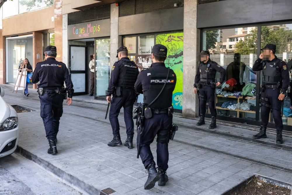 Desalojan el centro social Ca ses Mopis de Palma