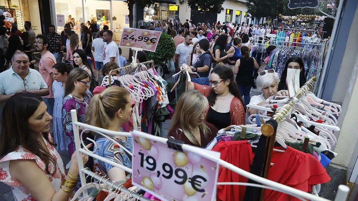 Ambiente de la Shopping Night de Córdoba.