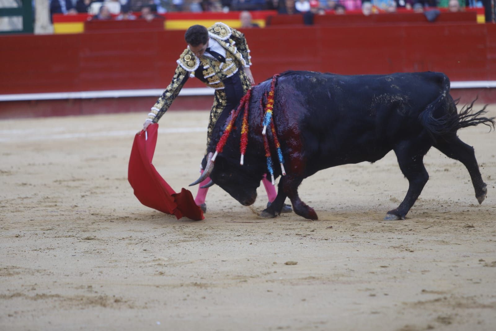 Así ha sido la primera corrida de toros de la Feria de Fallas