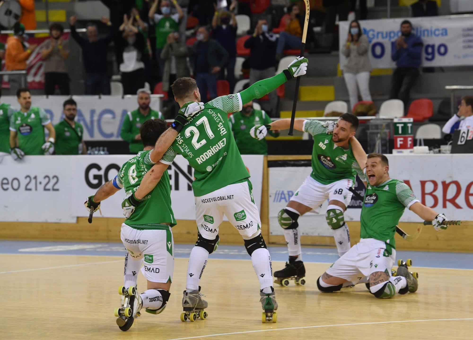 El Liceo arrolla al Barcelos (4-8) en la Golden Cup