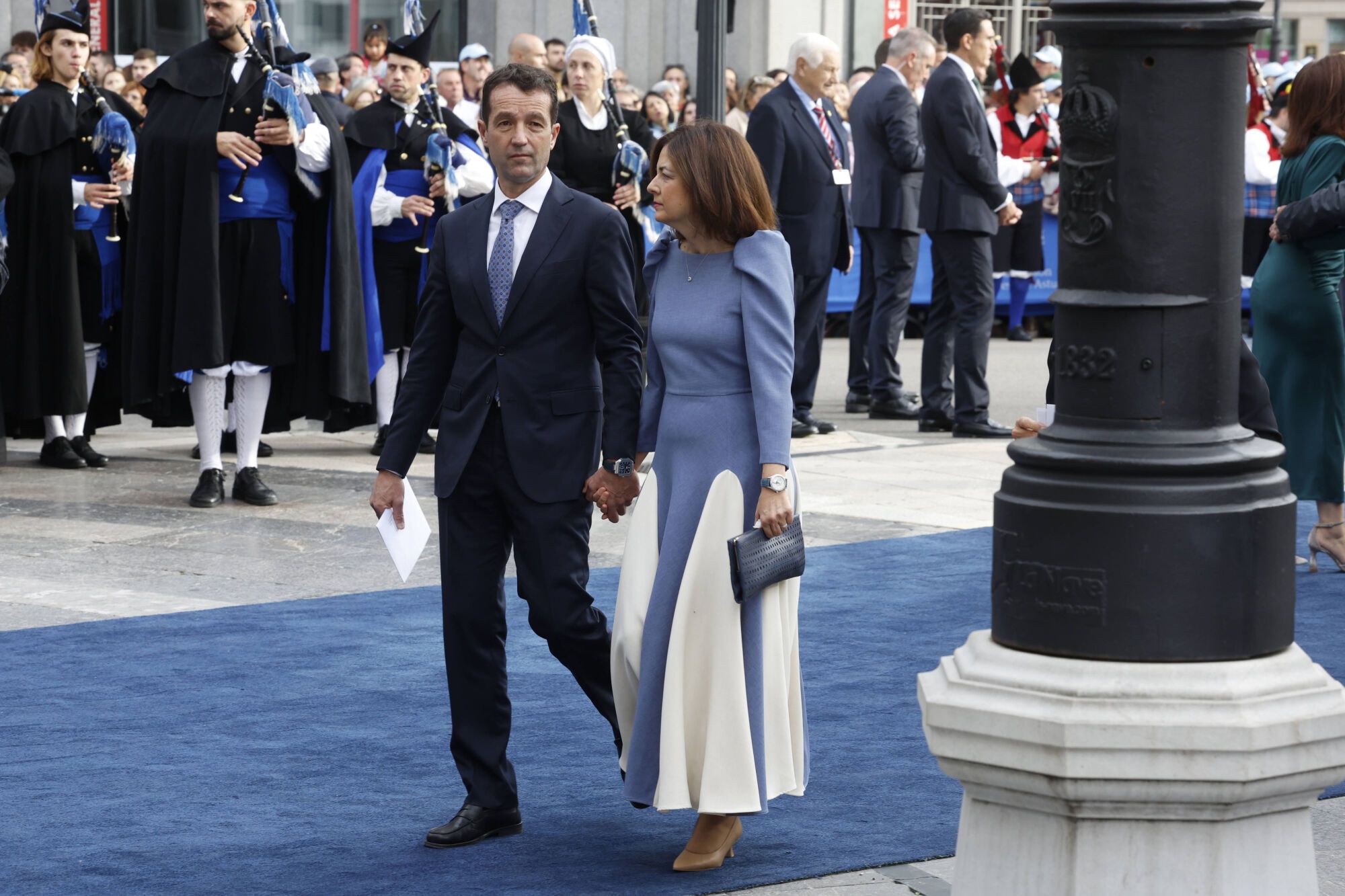 Así fue la llegada de los invitados a los premios "Princesa de Asturias" y su paso por la alfombra azul