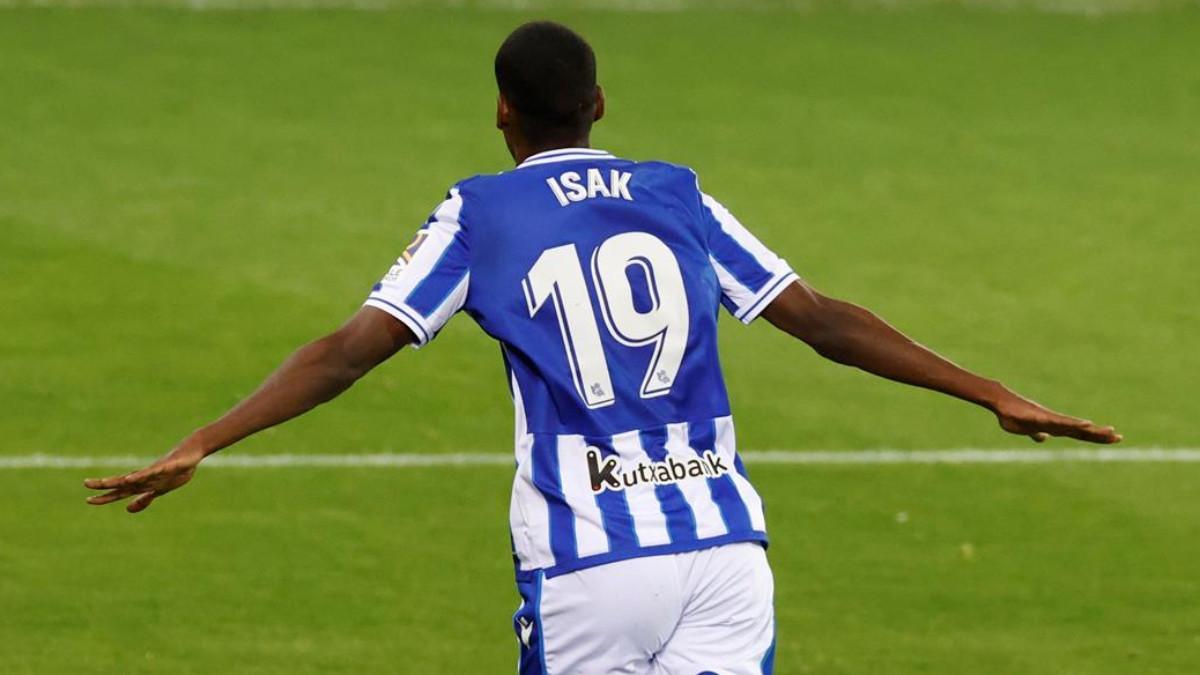 Isak celebra su gol ante el Eibar