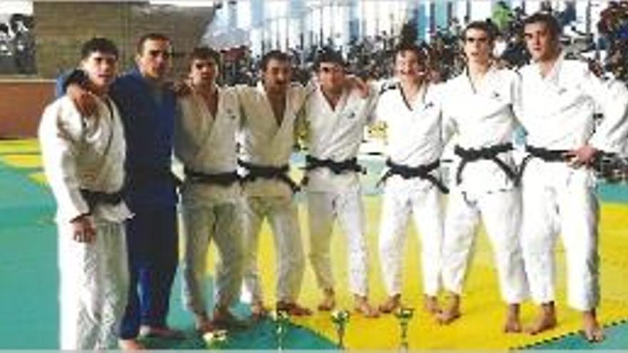 Tres ors per al Girona-Judo en el català absolut