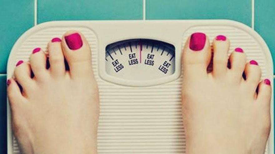 Nutricionistas desvelan a que hora del día debes caminar para perder peso sin esfuerzo y en unos minutos