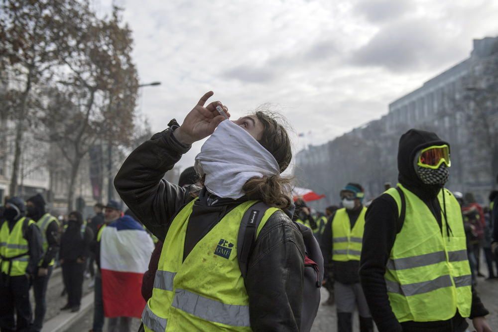 Protesta de los ''''chalecos amarillos'''' en París