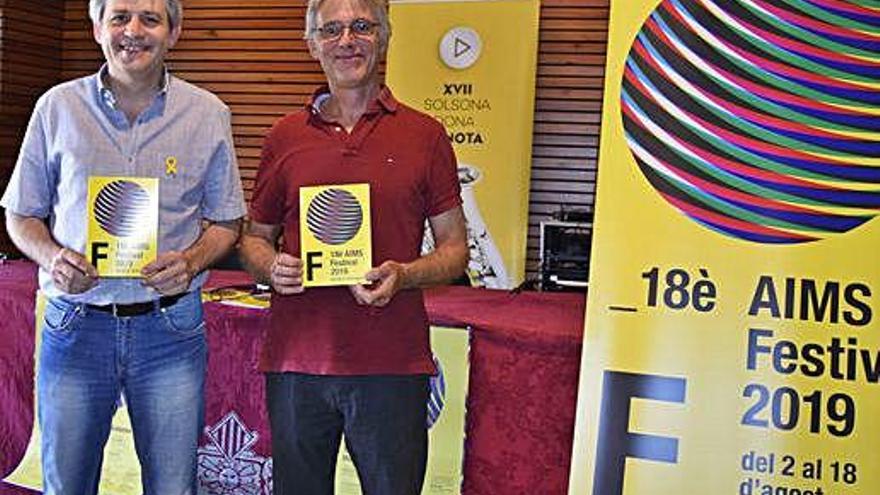 L&#039;alcalde David Rodríguez i el director artístic Peter Thiemann, ahir en la presentació del festival