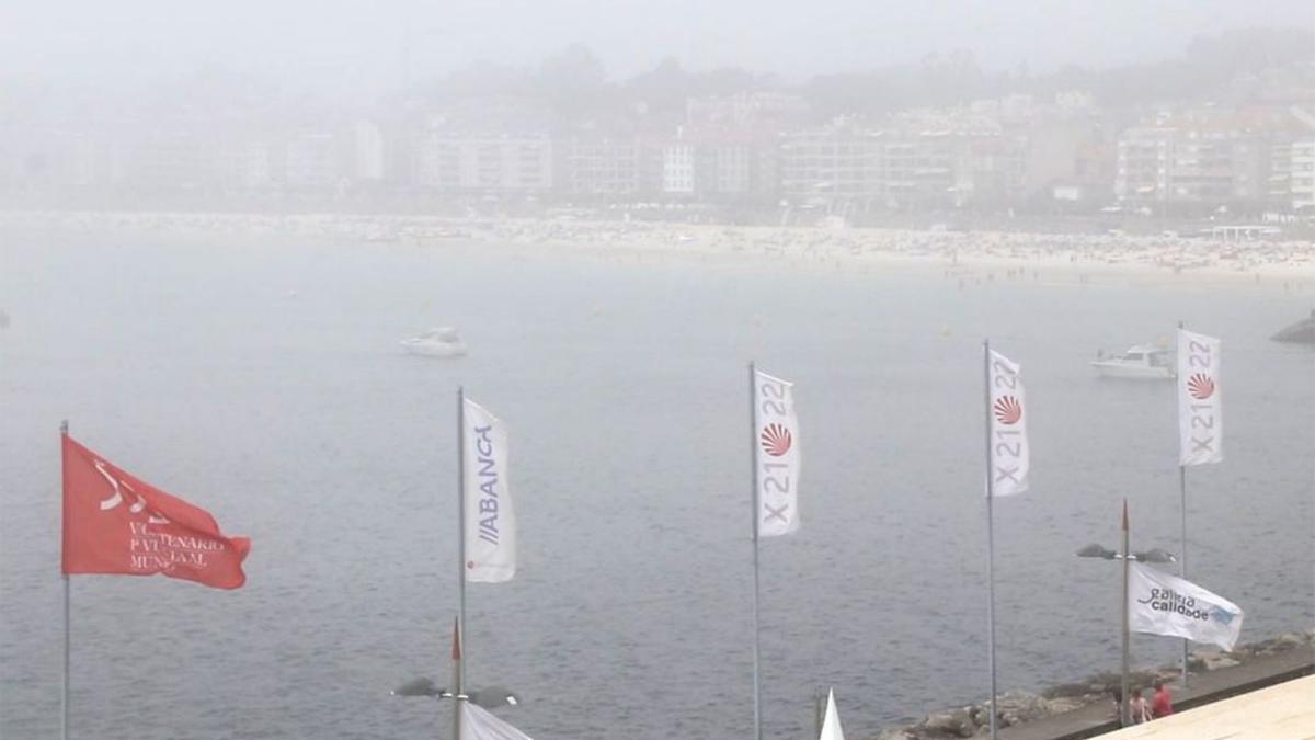 La niebla impidió la salida de las embarcaciones. |  // FDV