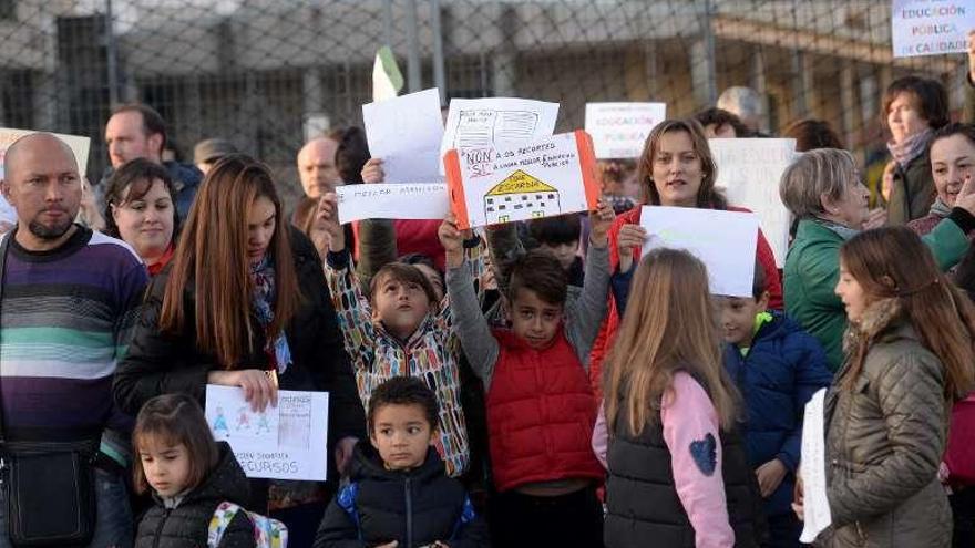 La reclamación de la comunidad educativa de A Escardia. // Noé Parga