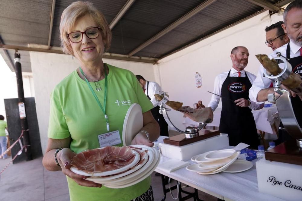 III Encuentro de Cortadores de Jamón de la AECC de Zarandona