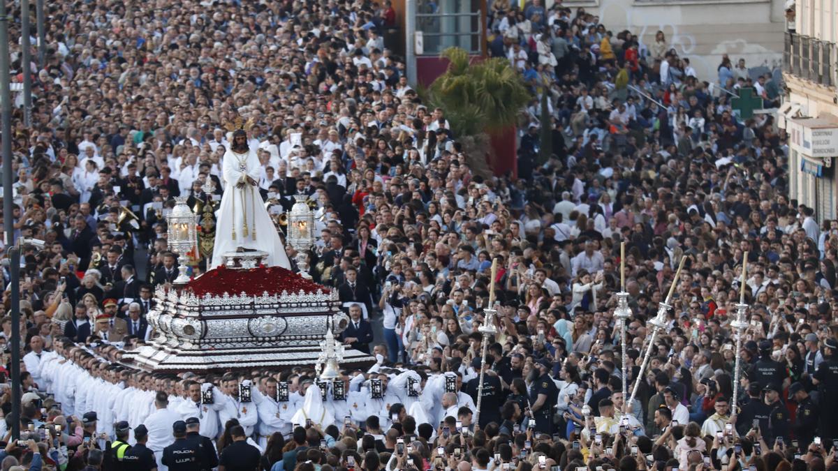 Jesús Cautivo, en el puente de la Aurora