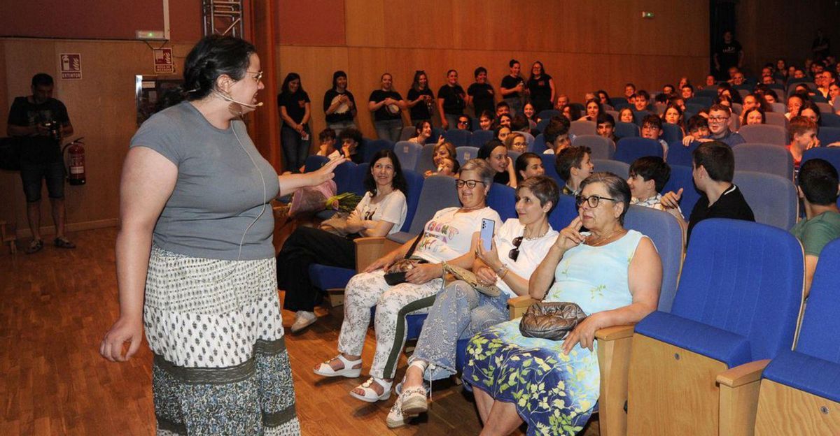 A Revista Viva Nós de Nós despide o curso do IES Avelina Valladares