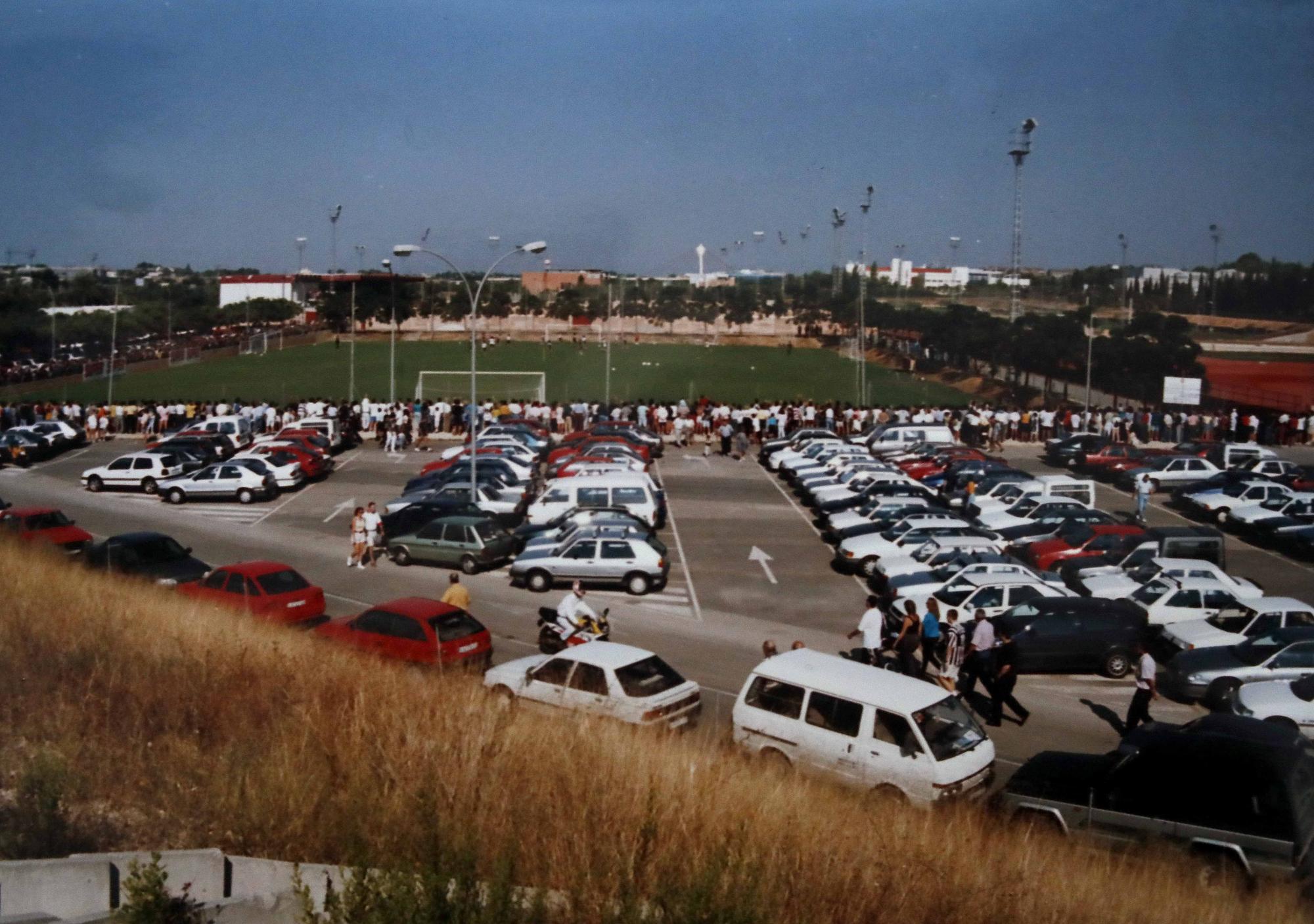 La Ciudad Deportiva de Paterna cuando era un lugar de peregrinaje valencianista