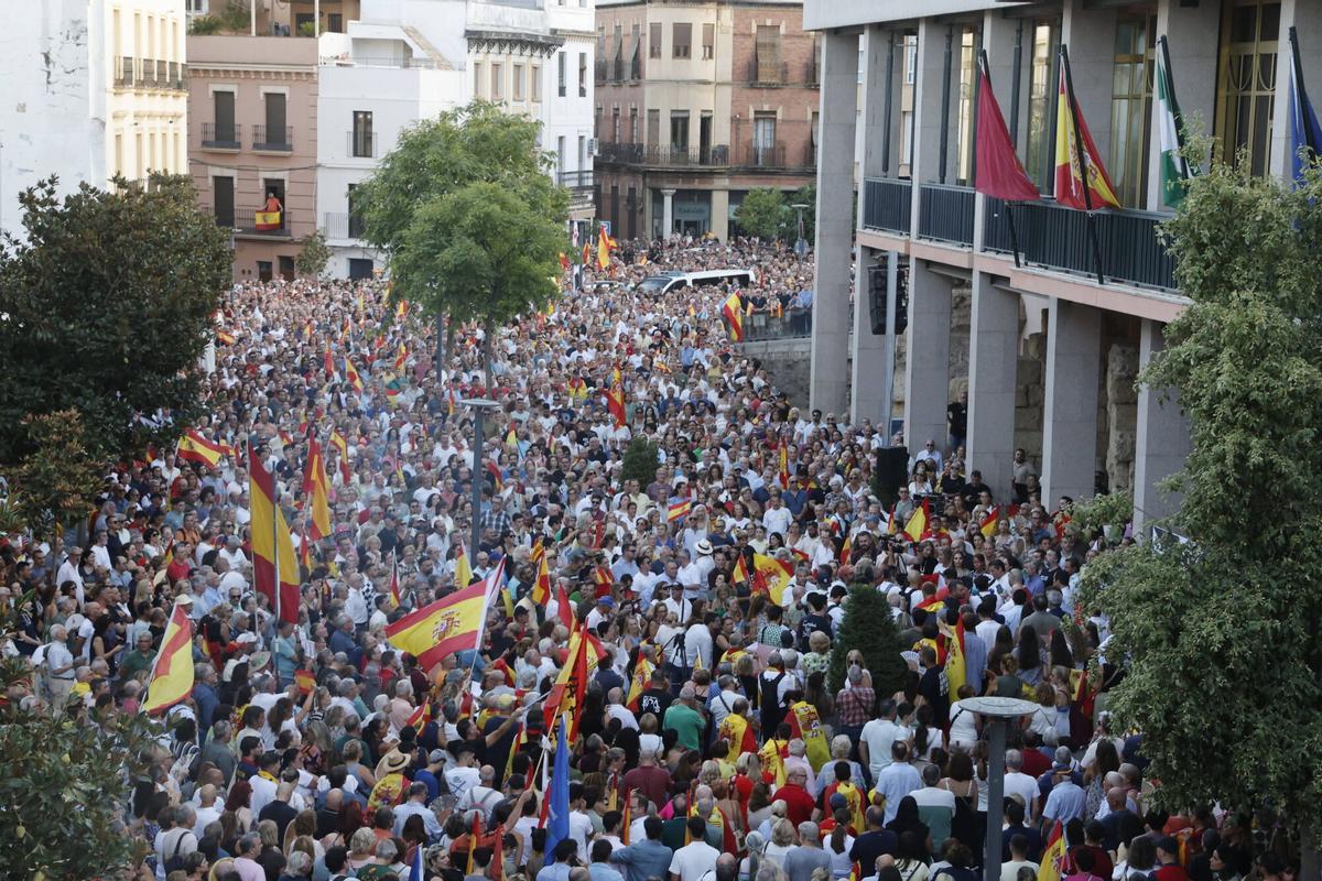 Miles de cordobeses arropan a Ceuta
