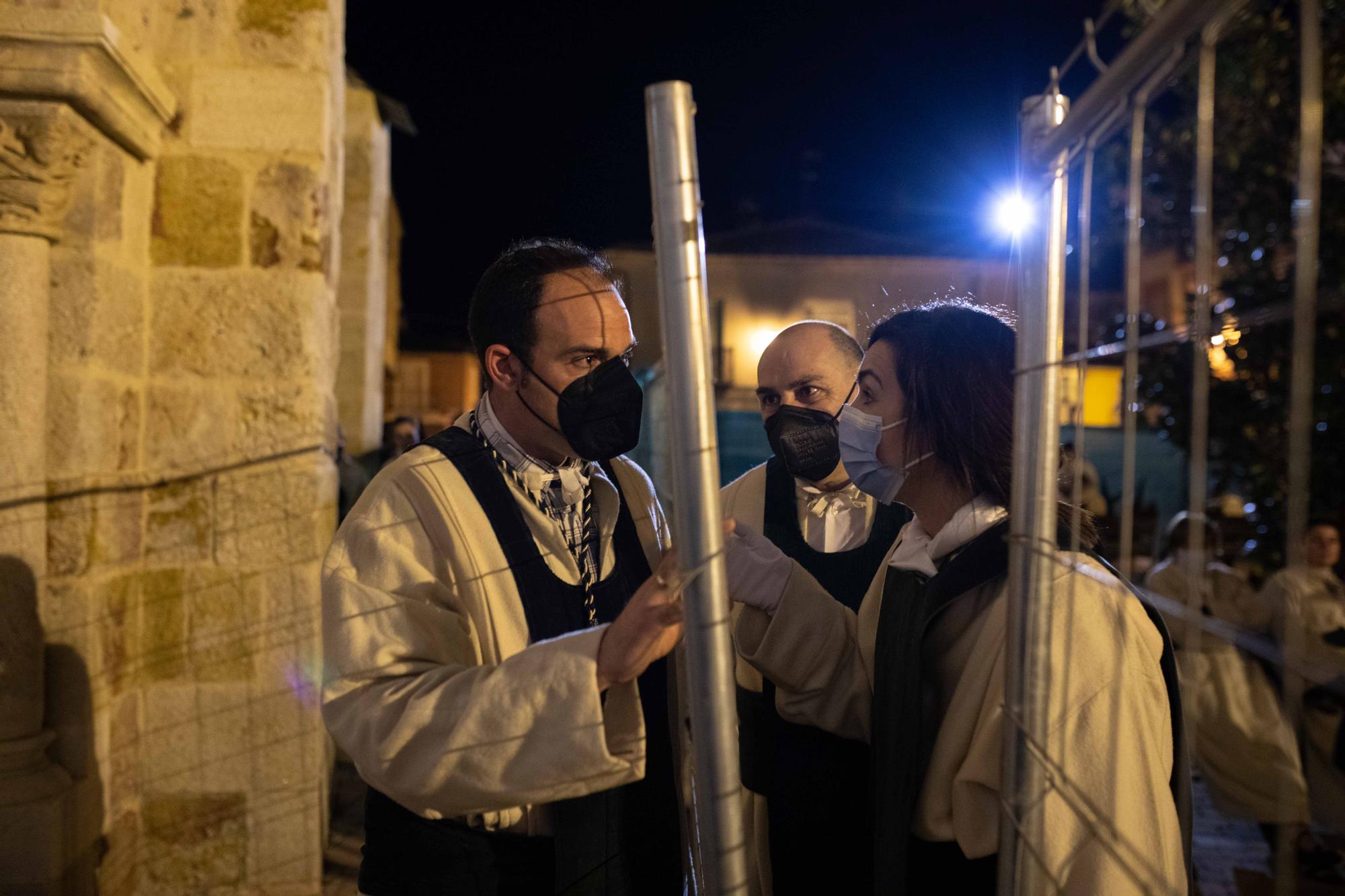 GALERÍA | La procesión de la Hermandad Penitencial de las Siete Palabras, en imágenes