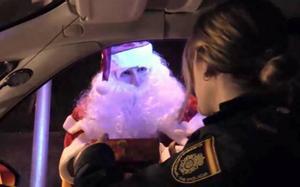 La sorprendente felicitación de Navidad de la Policía Nacional