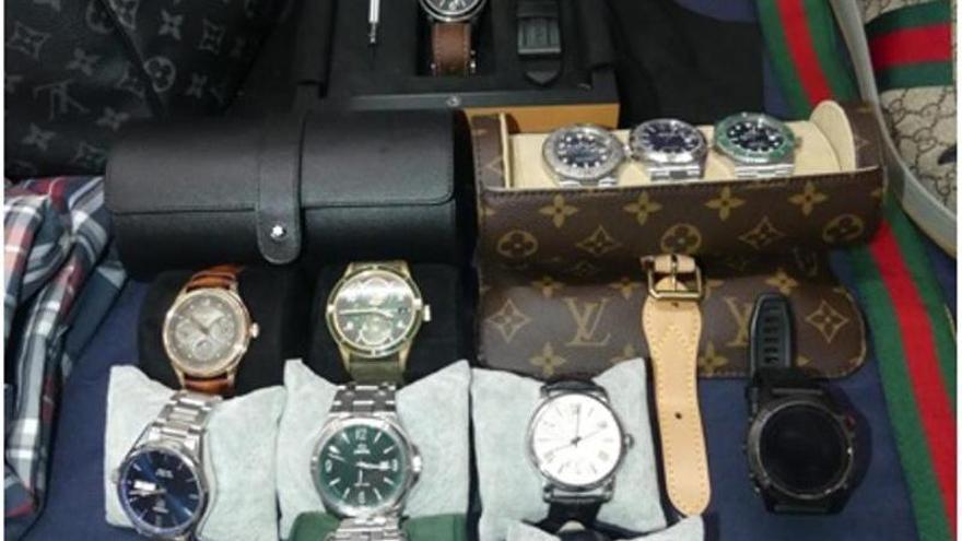 Los relojes robados que han sido recuperados por la Policía Nacional.