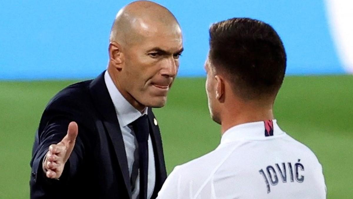Luka Jovic no entrenó con el equipo en la Rosaleda