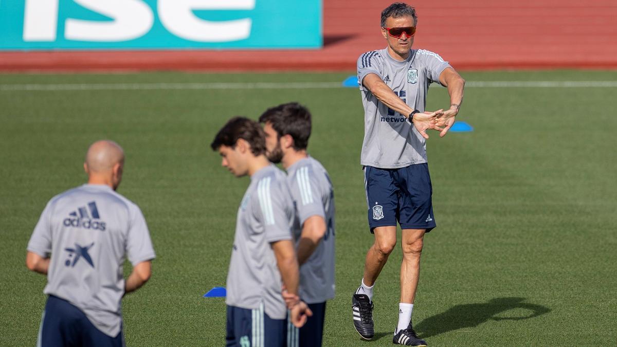 Luis Enrique dirigió la última sesión antes del partido ante Italia