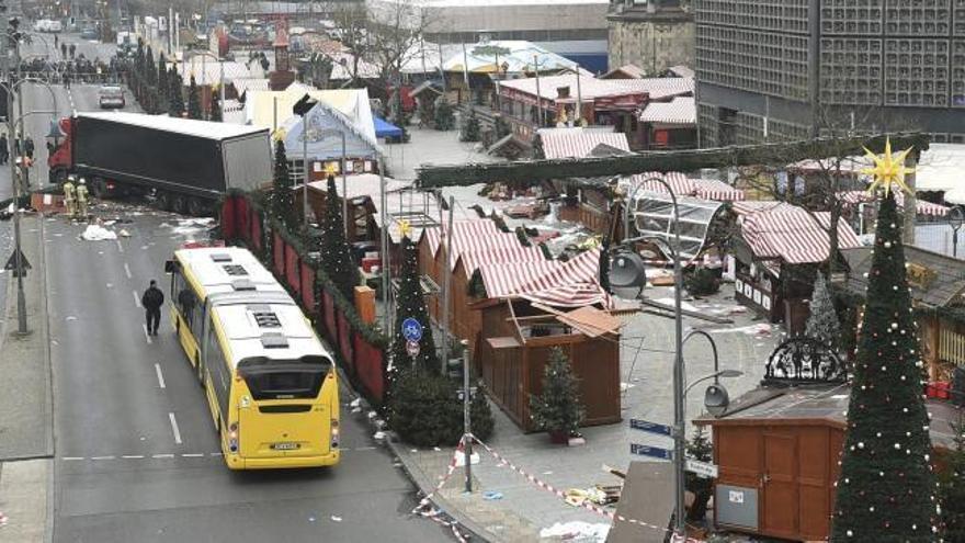 La Policía alemana duda de que el detenido sea el autor del ataque en Berlín