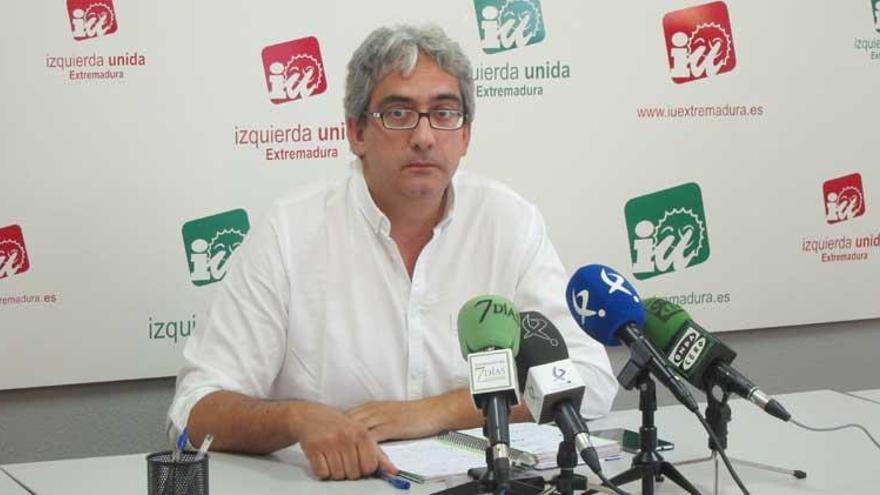 IU espera que el debate aborde la situación de &quot;estancamiento económico&quot; de Extremadura