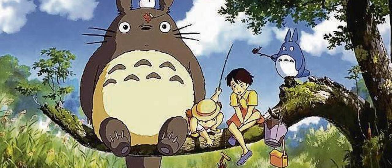 Protagonistas de &quot;Mi vecino Totoro&quot;.