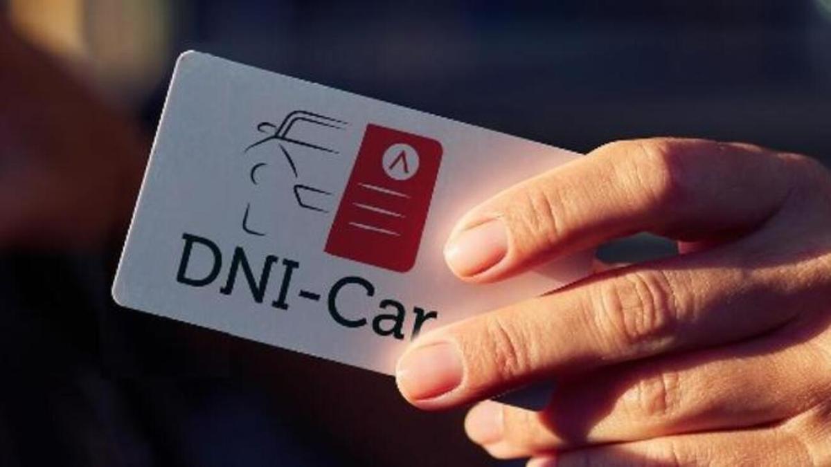 Este es el DNI-Car, el documento que será un nuevo imprescindible para todos los conductores